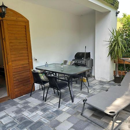 Parraghegy Apartman Villa Zalaszanto ภายนอก รูปภาพ